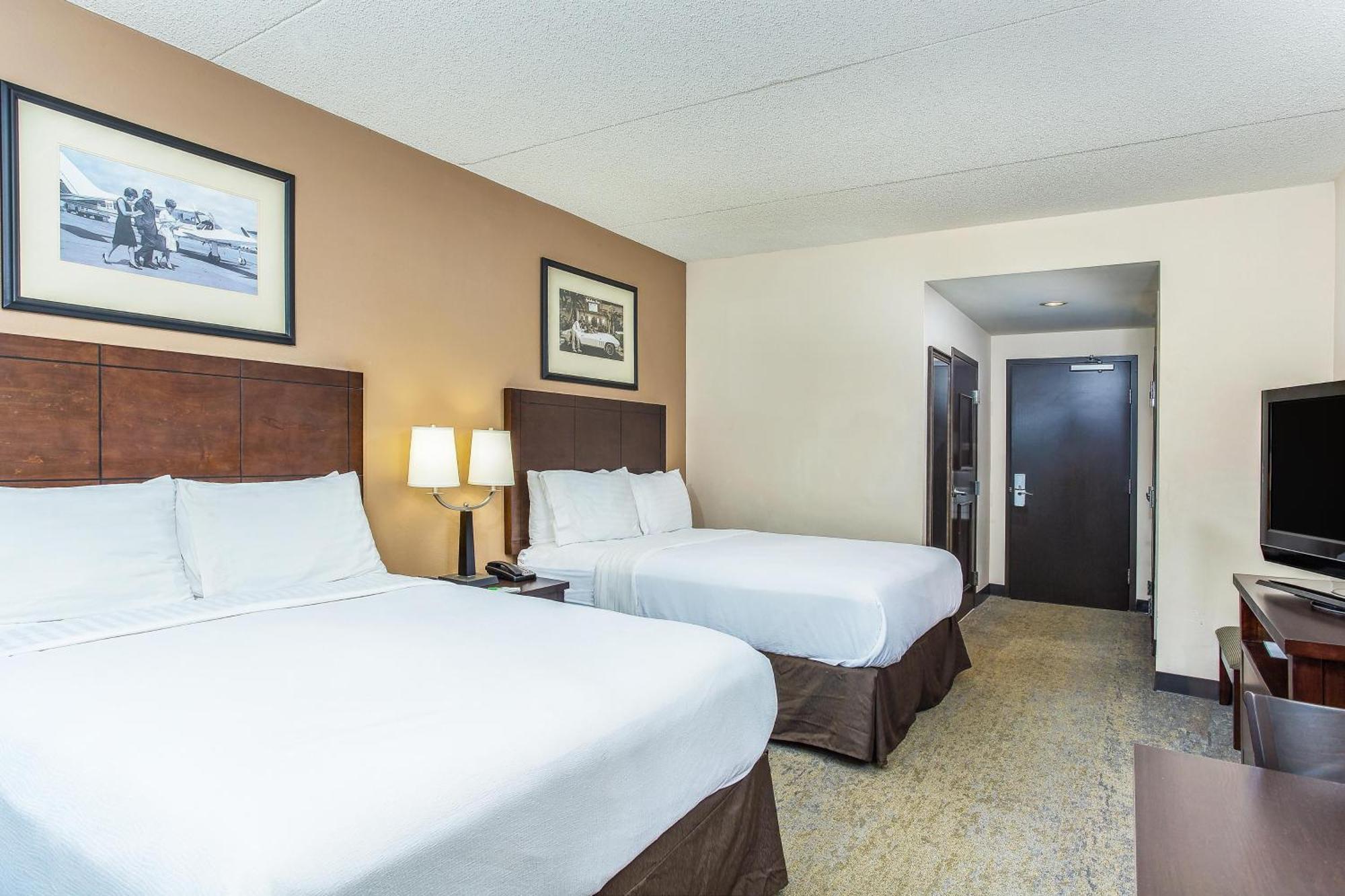 Holiday Inn Louisville Airport - Fair/Expo, An Ihg Hotel Ngoại thất bức ảnh