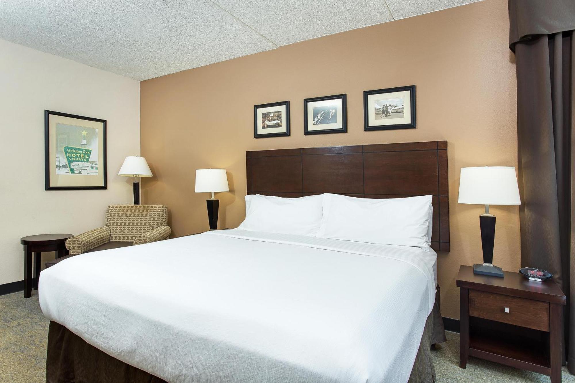 Holiday Inn Louisville Airport - Fair/Expo, An Ihg Hotel Ngoại thất bức ảnh